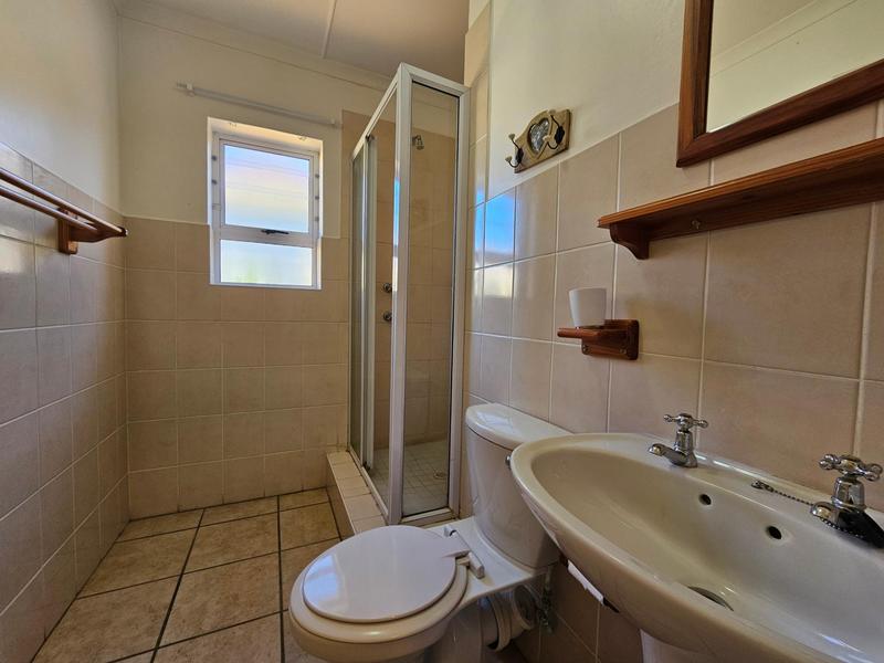 2 Bedroom Property for Sale in Wavecrest Eastern Cape